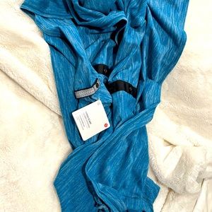 NWT Lululemon Vinyasa Scarf